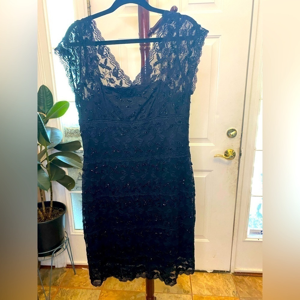 NWOT ONYX NITE BLACK LACE DRESS SIZE 16